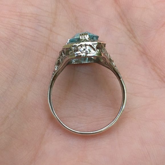 Intricate Art Deco Sterling Silver Blue Topaz Ring - Picture 10 of 15